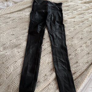 Spanx faux leather legging